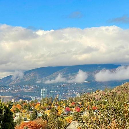 A Vista Villa Couples Retreat Kelowna Exterior foto